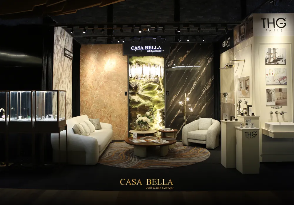Không gian booth sang trọng với những thương hiệu danh tiếng của Casa Bella tại sự kiện ra mắt Casa Luna