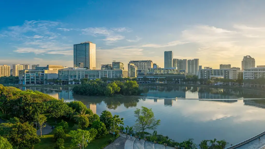 Khu Hồ Bán Nguyệt, Phú Mỹ Hưng